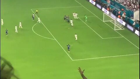 Only Leo Messi could offer this magical assist