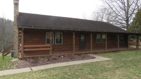 Log Cabin Flip North Pittsburgh