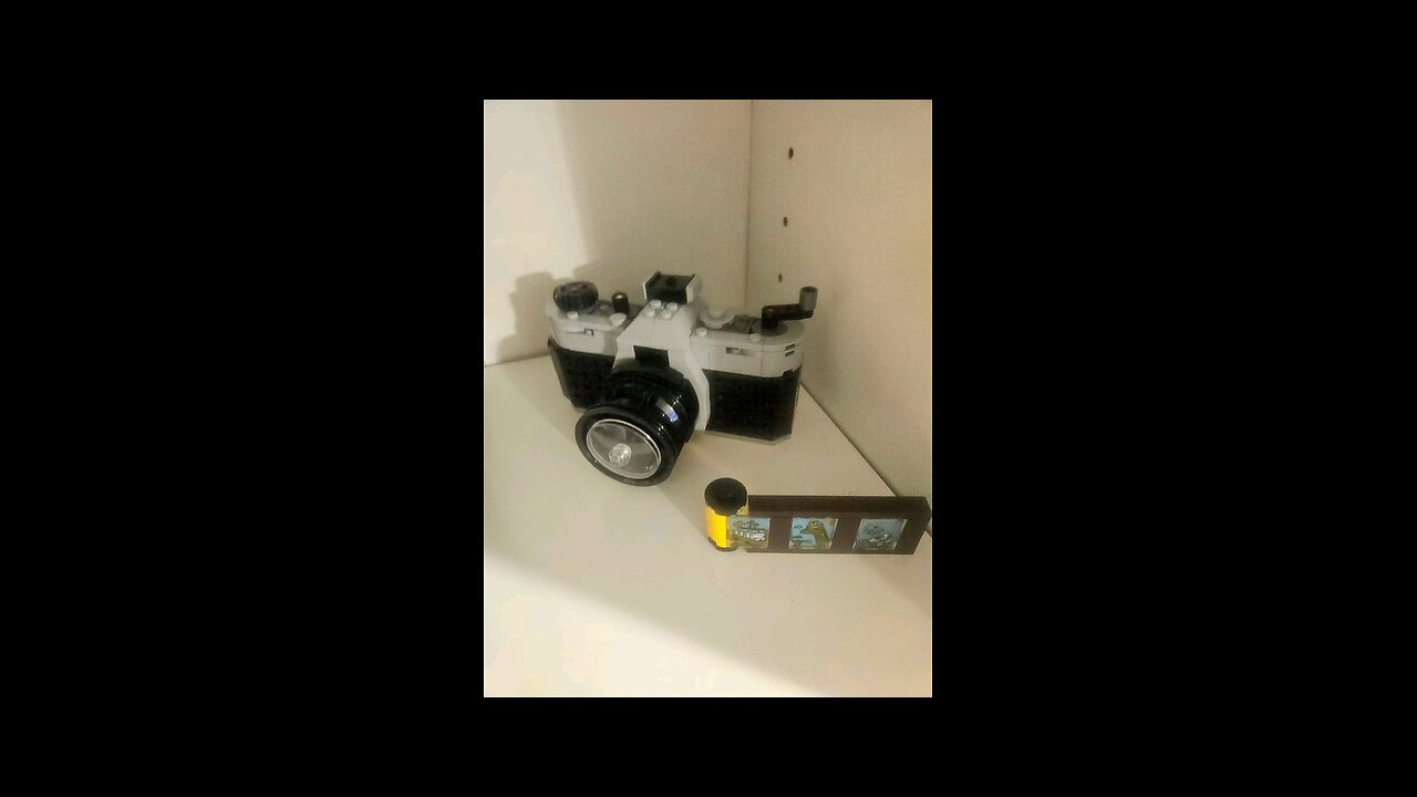 LEGO OF THE DAY! LEGO CAMERA