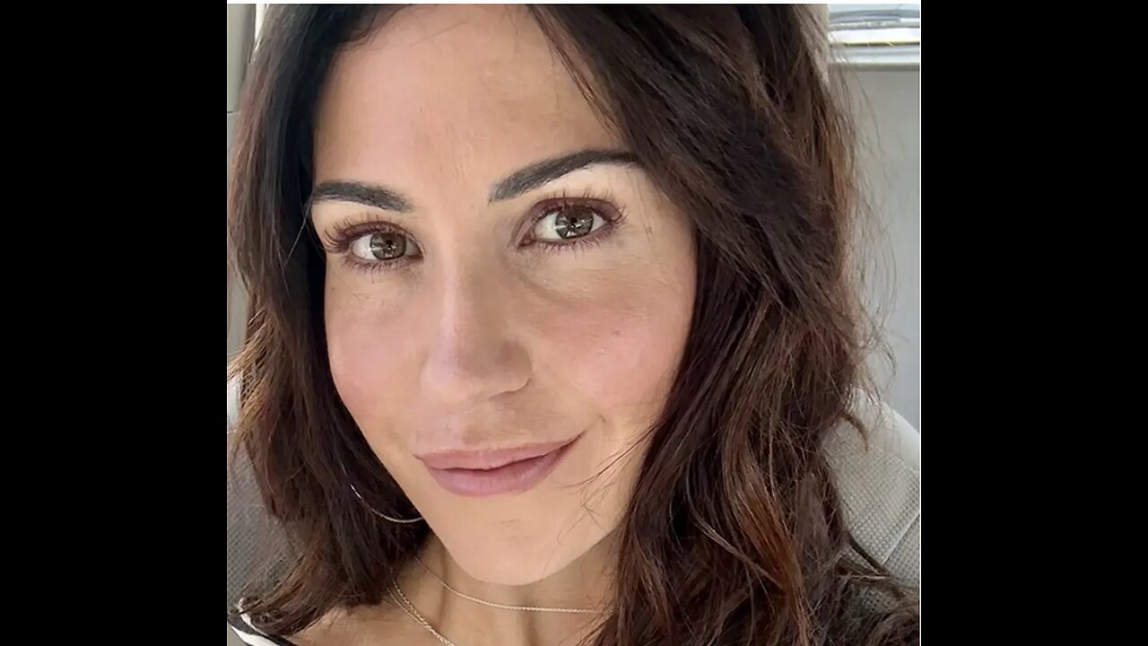 The S*x Therapist Probably NEEDS Therapy