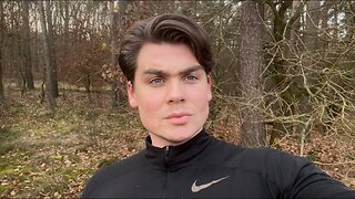 Why attractive men have zero competition