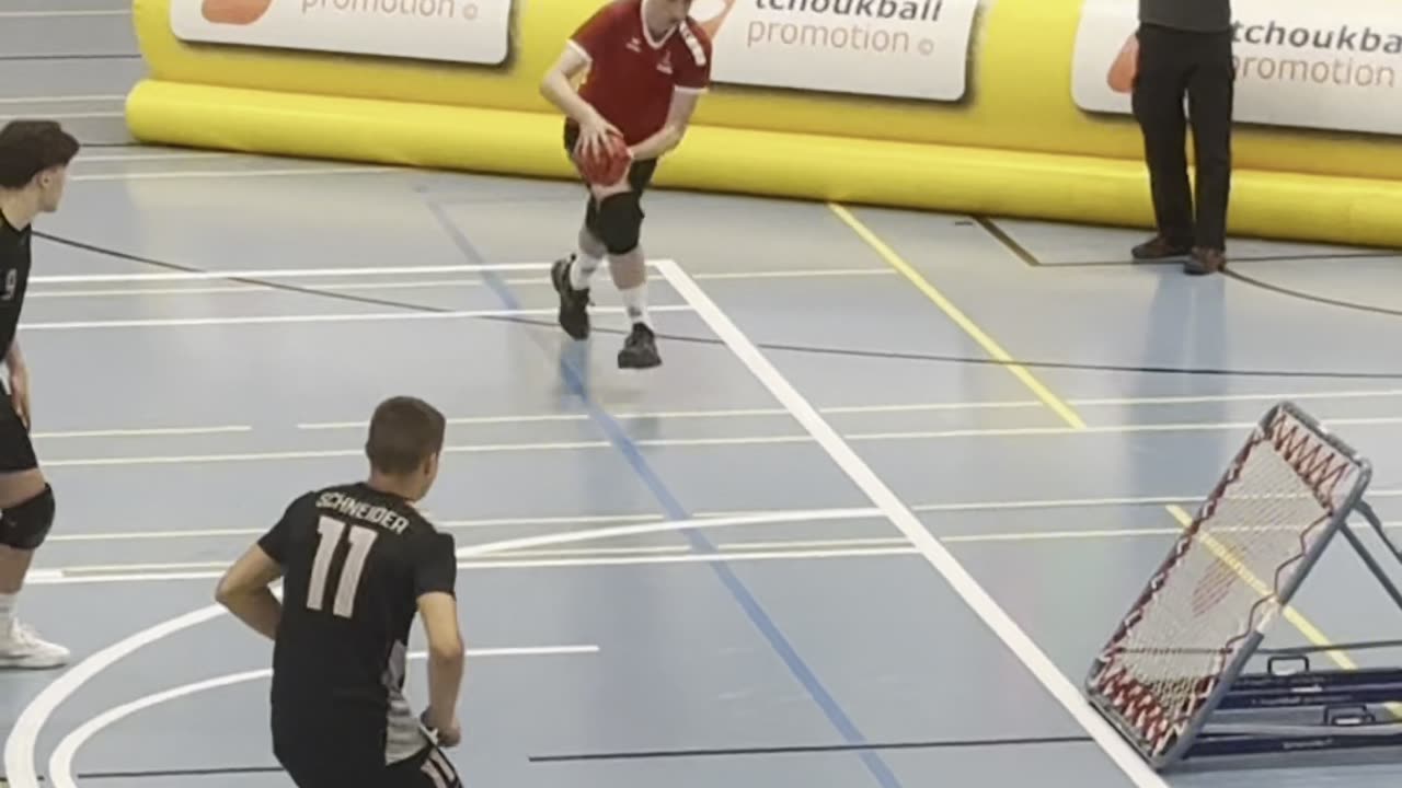 Favre showing us how it’s done 😮‍💨