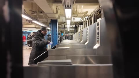 Army Troops Flood NYC’s Subway… As Crime Spikes