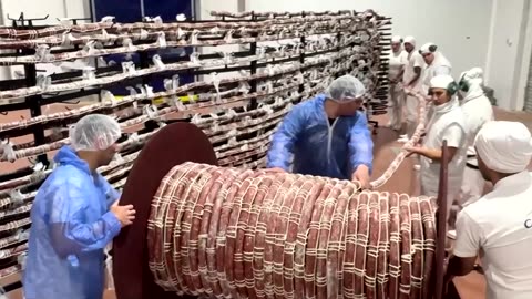 Argentine city makes salami over 532 yards long