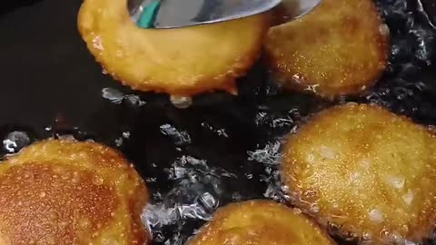 crème brûlée donuts #cremebrulee #donut #donuts #recipes #cremebruleedonut #recipe #dessert #shorts