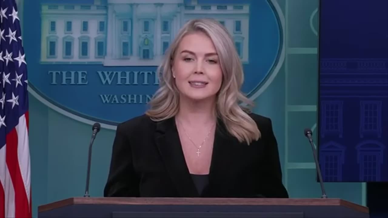 Leavitt speaks after better-than-expected jobs report, Epstein file release((11.20.2025))