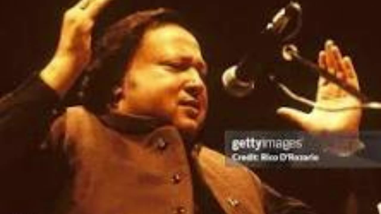 Kivain Mukhre Toon Nazran Hatawan (nusrat fateh ali khan)