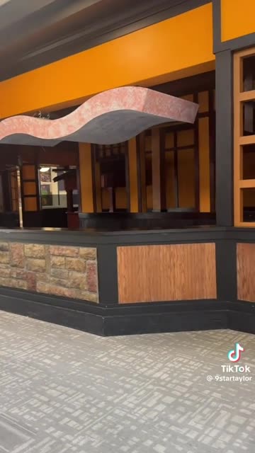 exploring a dead mall - Kingsport, TN