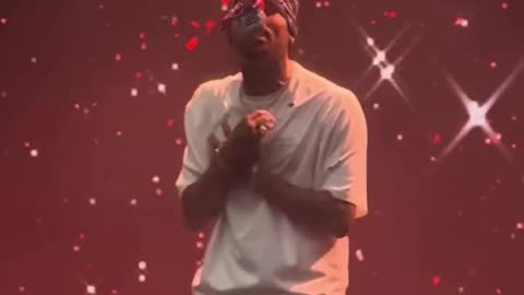 [4K] Chris Brown - "Residuals" (Full Live Performance) 🎤✨