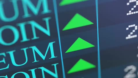 #CryptoRegulation #MarketCrash #StakingBoom #GlobalCrypto #BlockchainFinance #RegulationWave