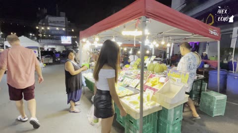My GF Tried to END Me Over $1 Street Food! 🤯🇹🇭