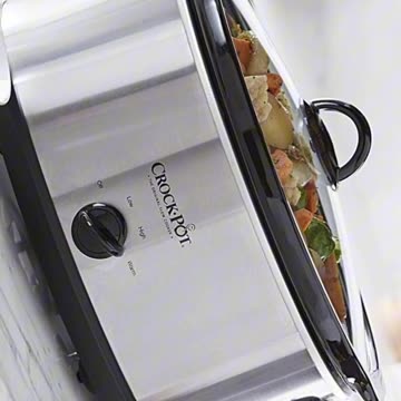 Crock-Pot 7 Quart Oval Manual Slow Cooker, Stainless Steel (SCV700-S-BR), Versatile Cookware