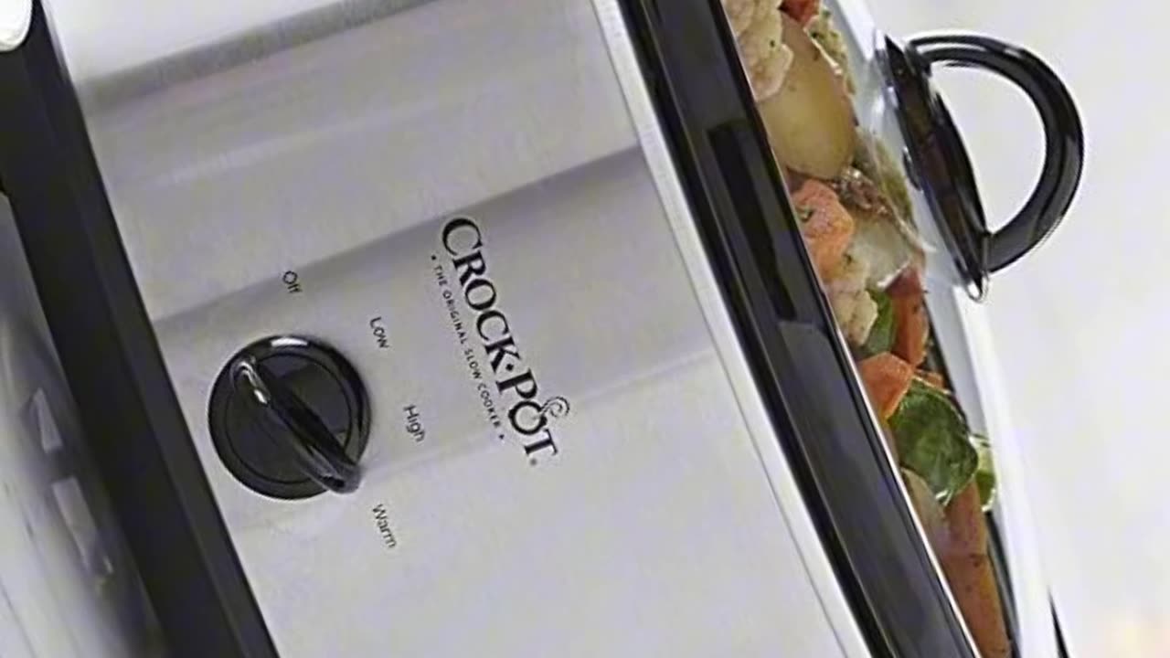 Crock-Pot 7 Quart Oval Manual Slow Cooker, Stainless Steel (SCV700-S-BR), Versatile Cookware