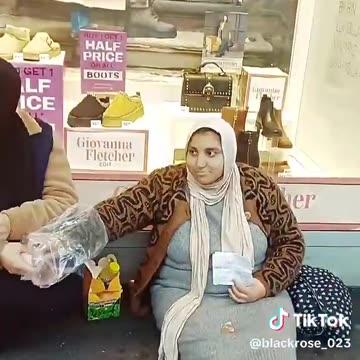 I can’t believe people actually give these Organised Begging Gangs Money …