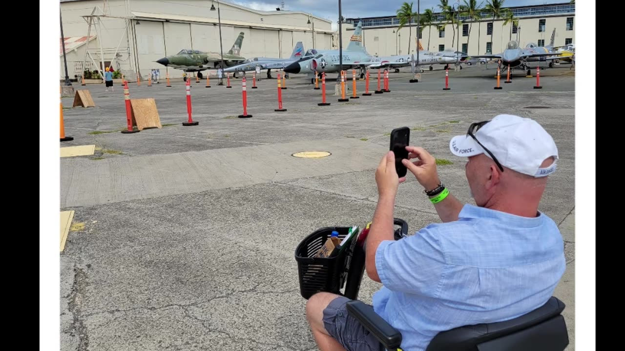 ✈️ Accessible Aviation Adventures at Pearl Harbor! ♿🌺