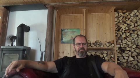 Lunatic DK PM Mette Fredriksen and Adolf