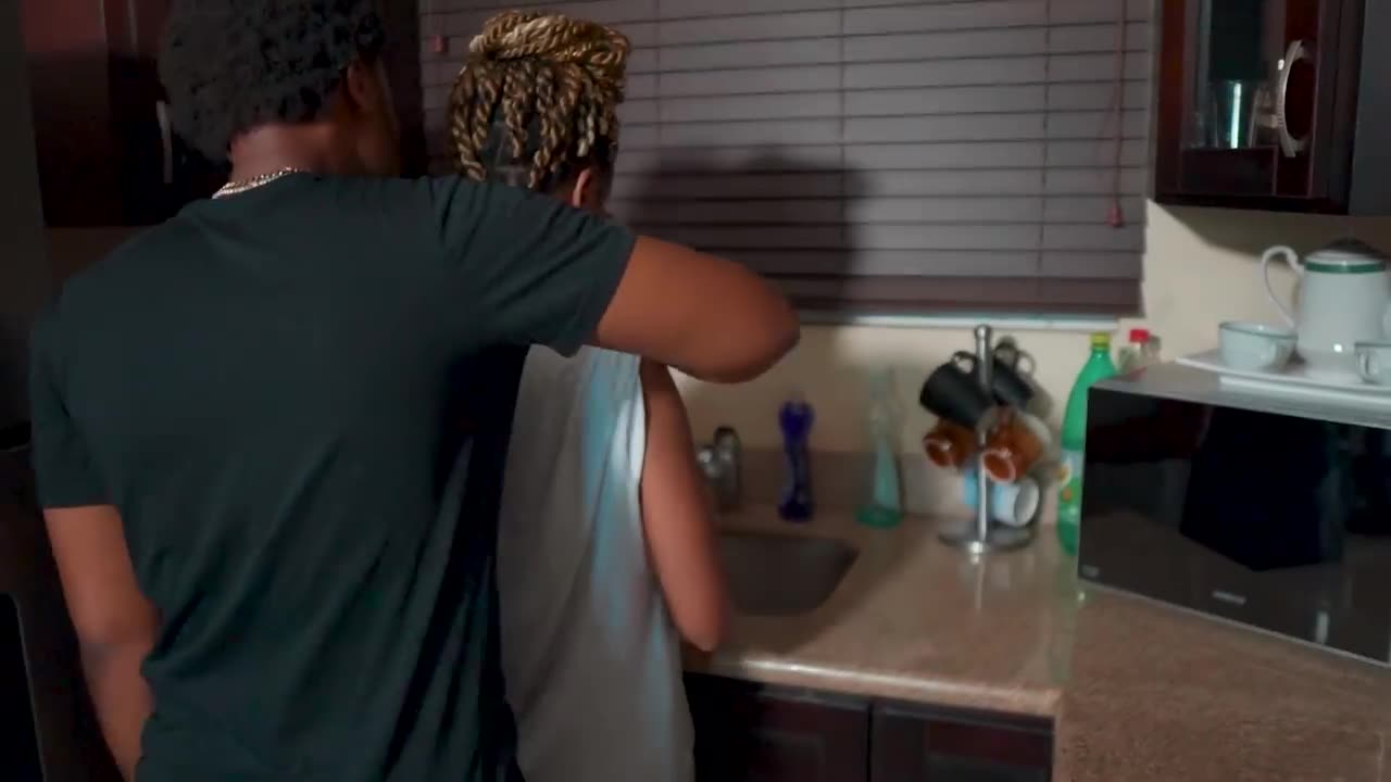 TWani - Na Lef (Official Music Video)