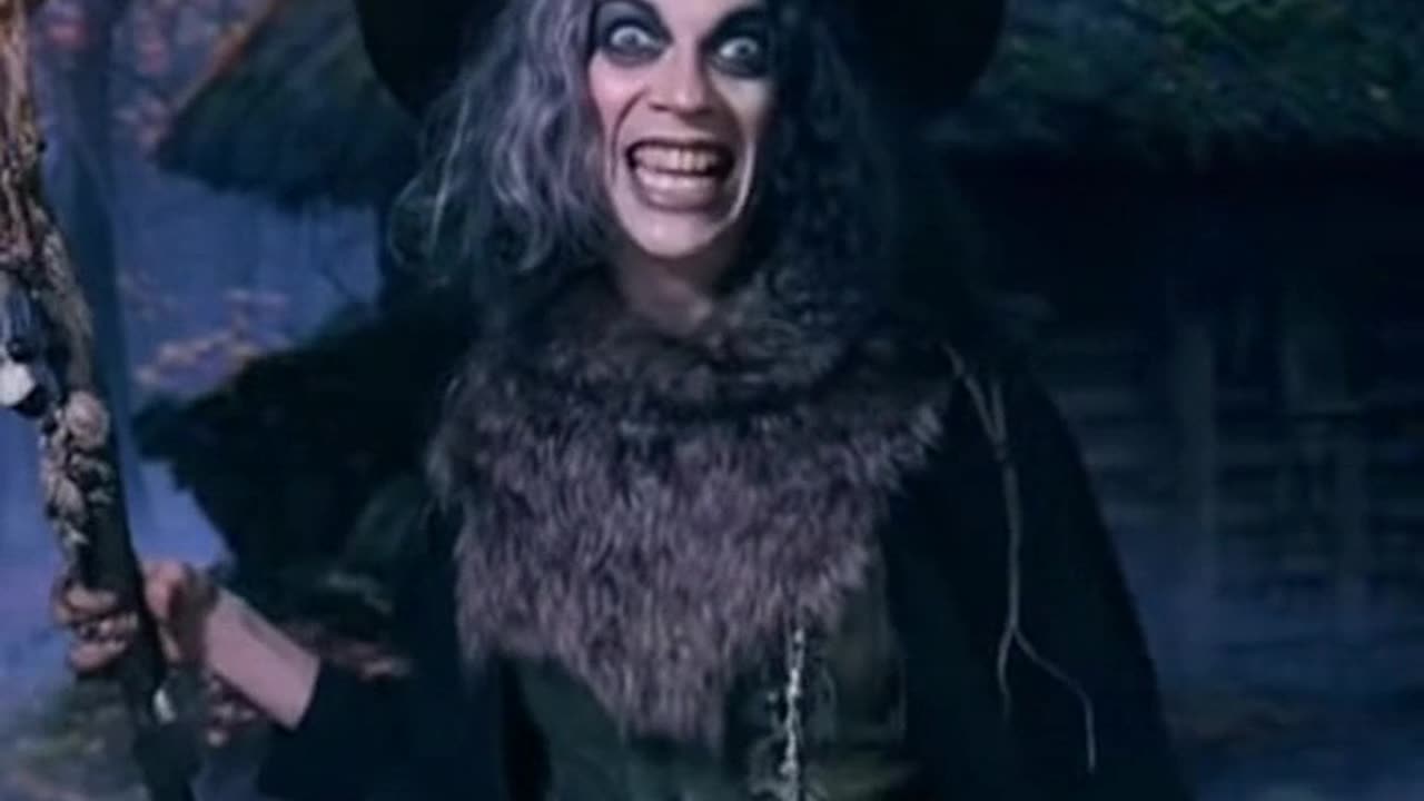 Halloween witch #viral #halloween