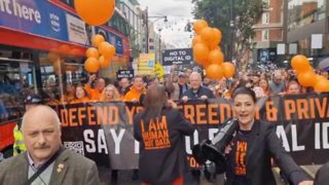 LONDON Mass Non-Compliance Protest Against Digital ID!