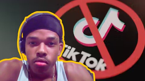 Tiktok WE HAVE A PROBLEM.