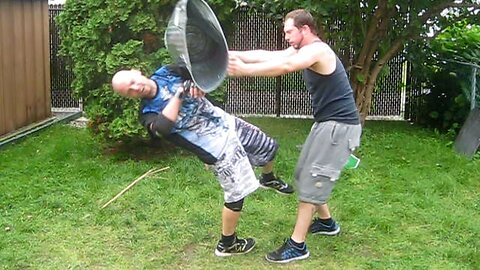 Swede Savard (c) VS Matty Boyle {CHW Championship Match} - Backyard Wrestling