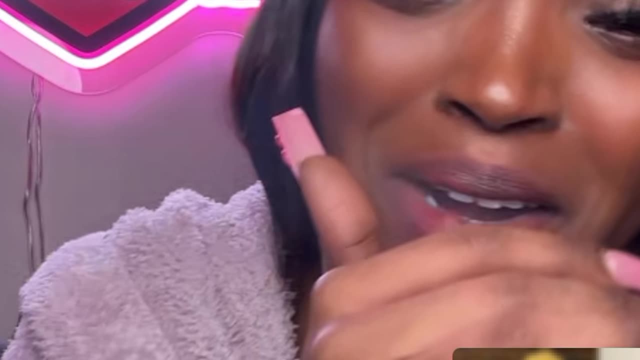 The comments lay into diamond