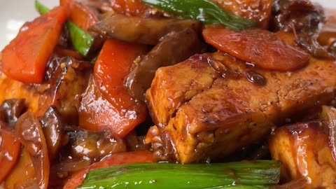 🥦🥕 Stir-Fried Tofu with Vegetables 🥕🥦