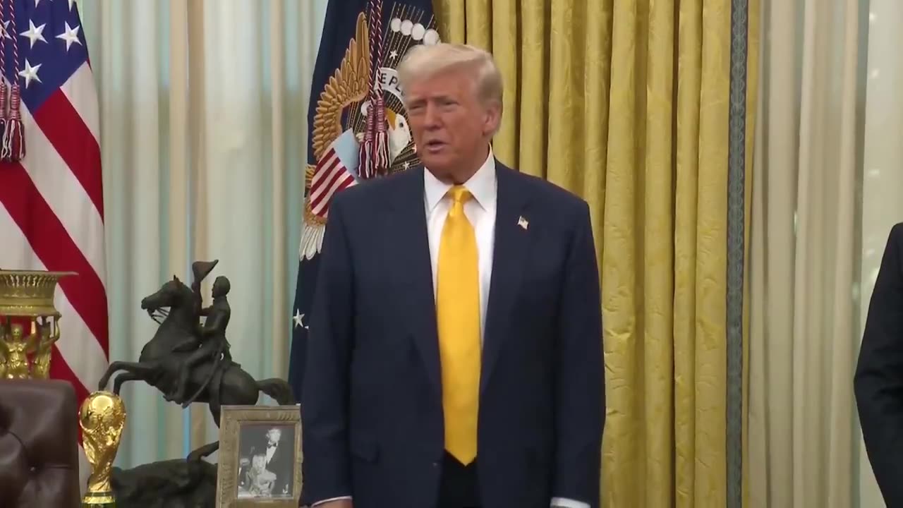 PRESIDENT TRUMP: "We want to have a Post Office that works well and doesn't lose"