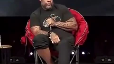 🇺🇸 📺 FOX's Tyrus Talks About a Late Night Tweet He Got From President Trump ... Hilarious!