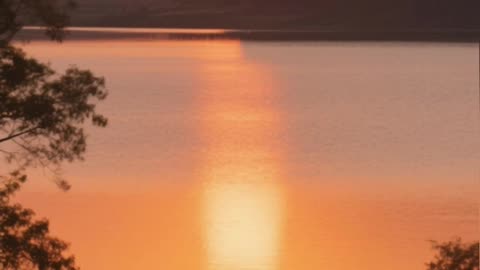 Afterglow – Warm, Dreamy Pop for Sunset Lovers • Amelia Heart