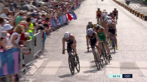 Thrilling final: Insane finish and sportsmanship moment! 🤯🤩