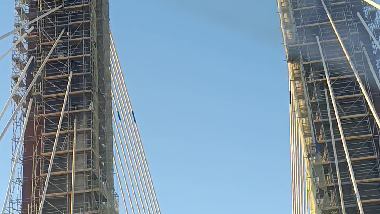 Portable Toilet Falls From Construction Crane Over Centenary Bridge