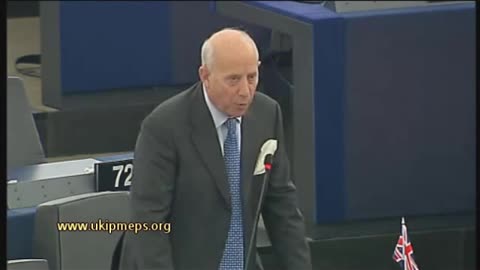 The whole banking system is a scam - Godfrey Bloom