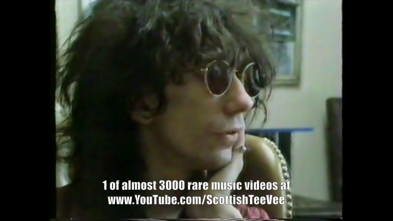 Stiv Bators & Miles Copland talking