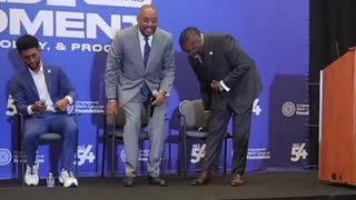 Chicago Mayor Johnson gets booed on stage at the Congressional Black Caucus Foundation Conference