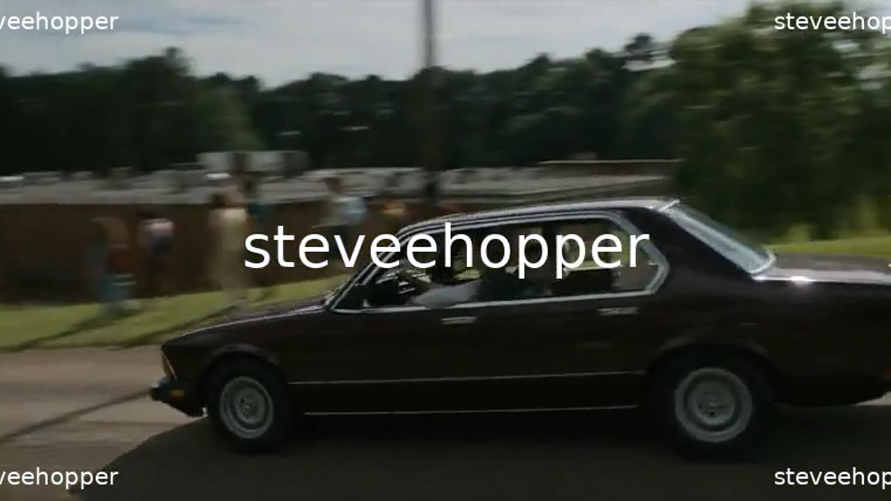 Stranger Things_S04E01_Chapter One: The Hellfire Club