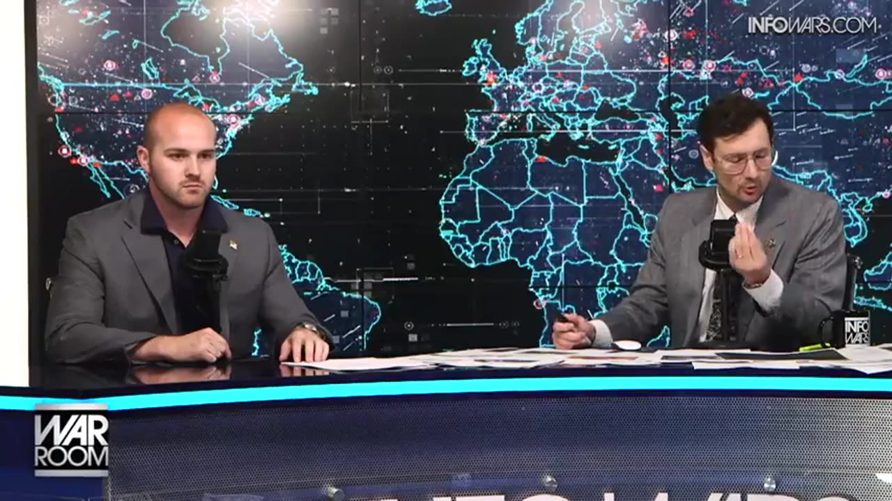 WAR ROOM (Full Show) Monday - 9/29/25