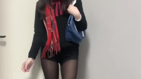 Daily Beauty EP 217 | Coquettish Obsidian black Tights Sultry Posing