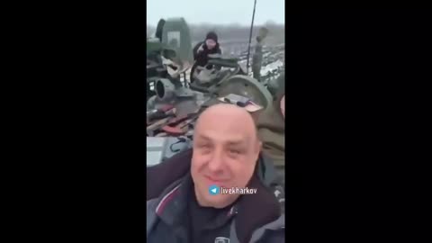 Civilians stole a Russian tank video