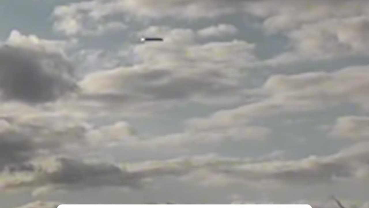 😱👁️ Unexplainable UFO Sighting in Godalming! What’s Going On? | TheTruthAbove