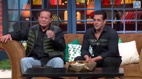 Salim Khan - Kapil Sharma show - awesome comedy