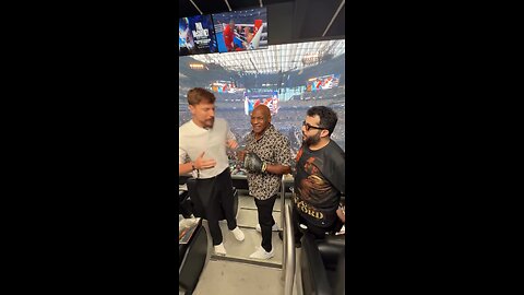 I just got punched by @miketyson #CaneloCrawford #RiyadhSeason #NetflixPartner Mike Tyson
