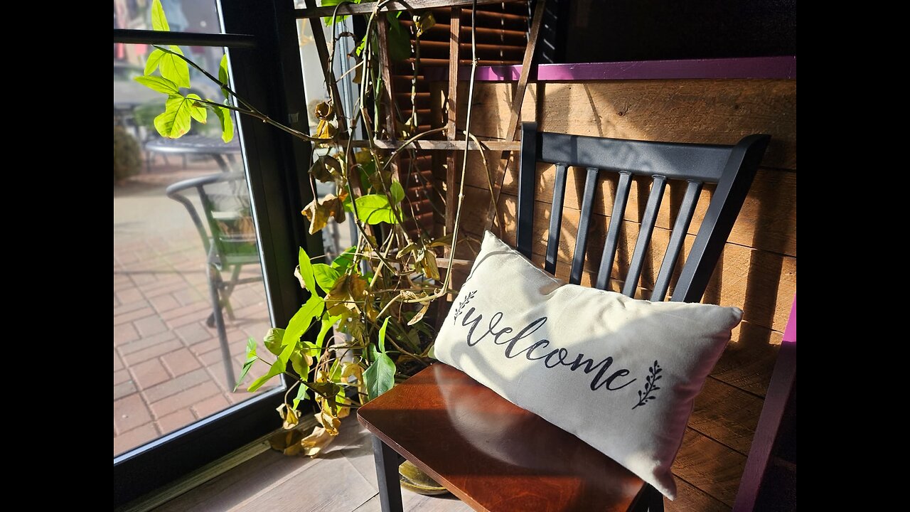 Nirvana Tea House open with New Owner