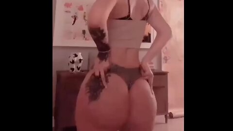 Iggy azalea big booty twerking