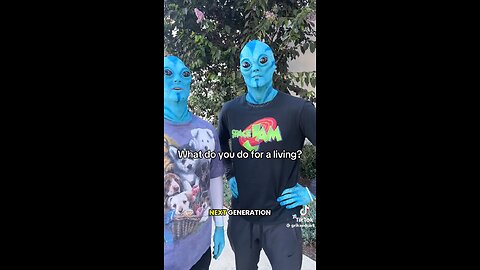 aliens make fun of humans