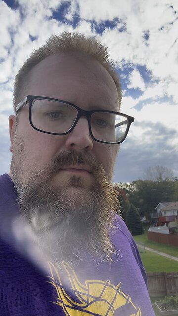 This is the day! 🏈🏈🏈