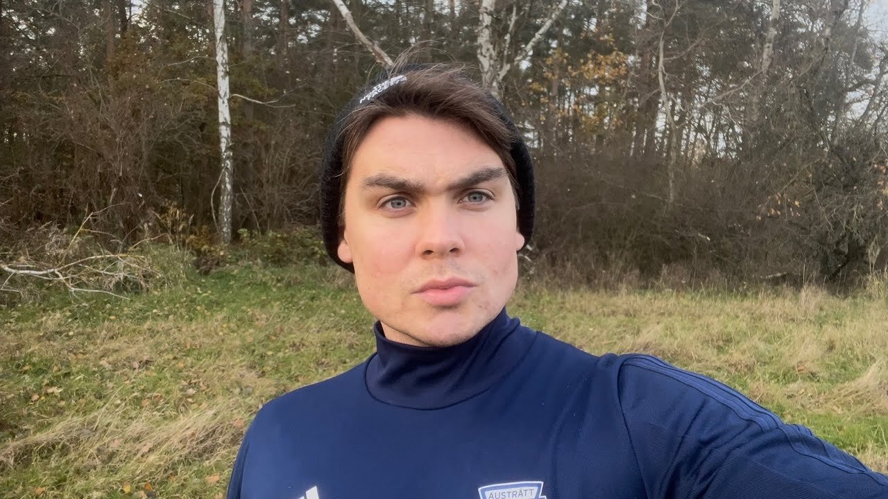 Why attractive men struggle in the workplace