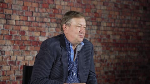 Mikhail Svetlov Story.