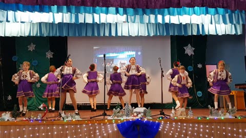 Grupul „Mix Dance” Vancicăuți la Festivalul «Întâlnirile de Iarnă» Vancicăuți 8 ianuarie 2026 20/29