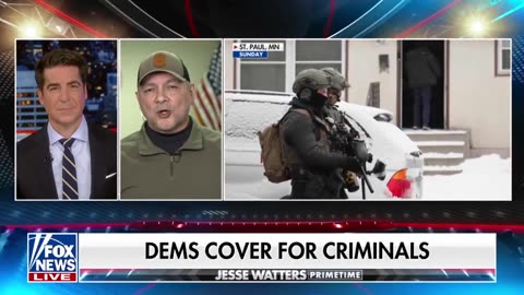 🚨 ICE Official Running DEPORTATIONS FIGHTS OFF The Minneapolis MOB